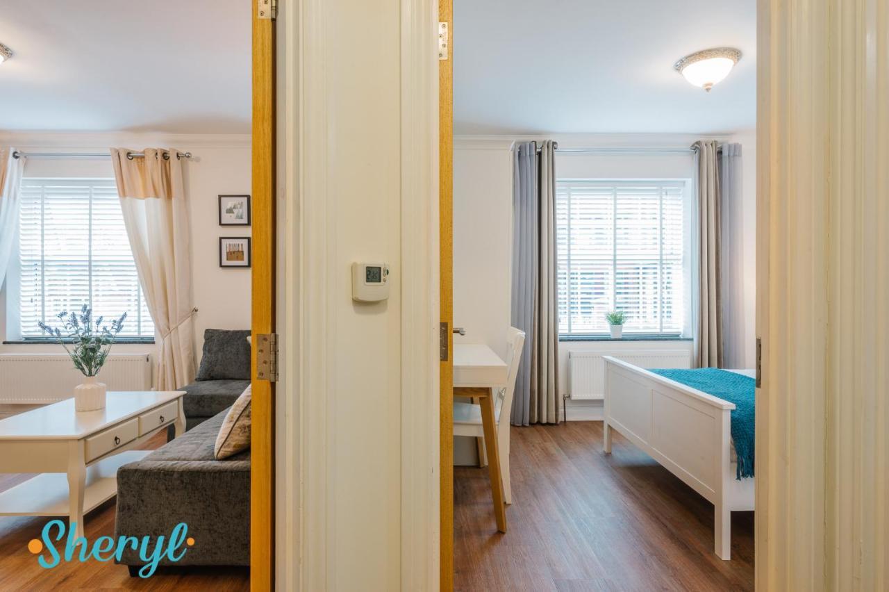 The Flat 2 By Sheryl - Stone Throw To Northampton Gen Hosp & Town Centre Apartment ภายนอก รูปภาพ
